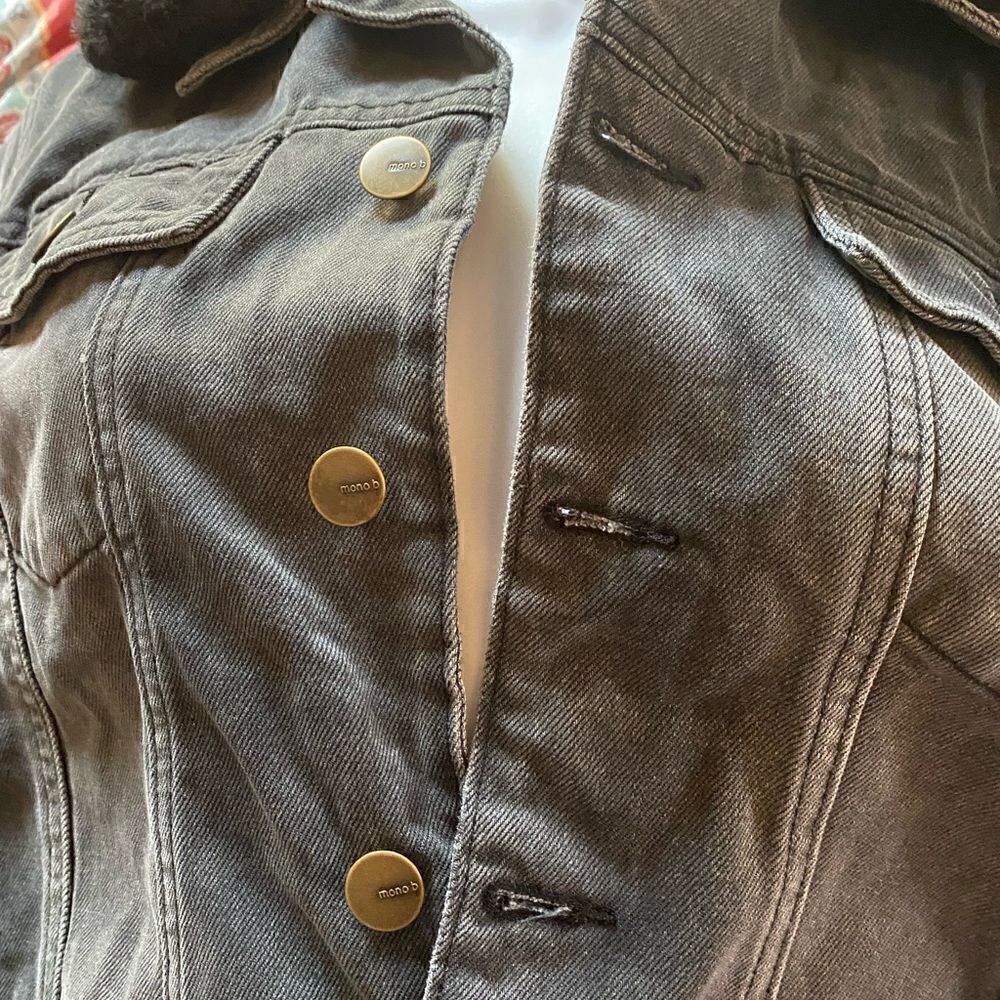 Black/grey  denim jacket with removable faux fur collar sz M - Picture 12 of 16